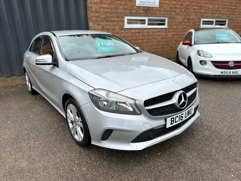 View MERCEDES-BENZ A CLASS 1.5 A180d Sport 7G-DCT Euro 6 (s/s) 5dr