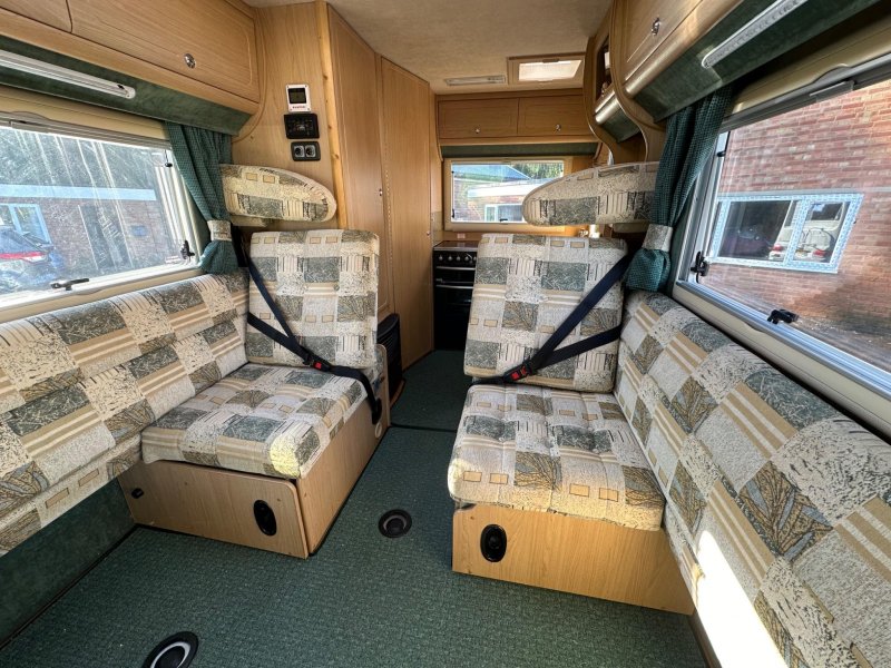 AUTO-SLEEPERS NUEVO