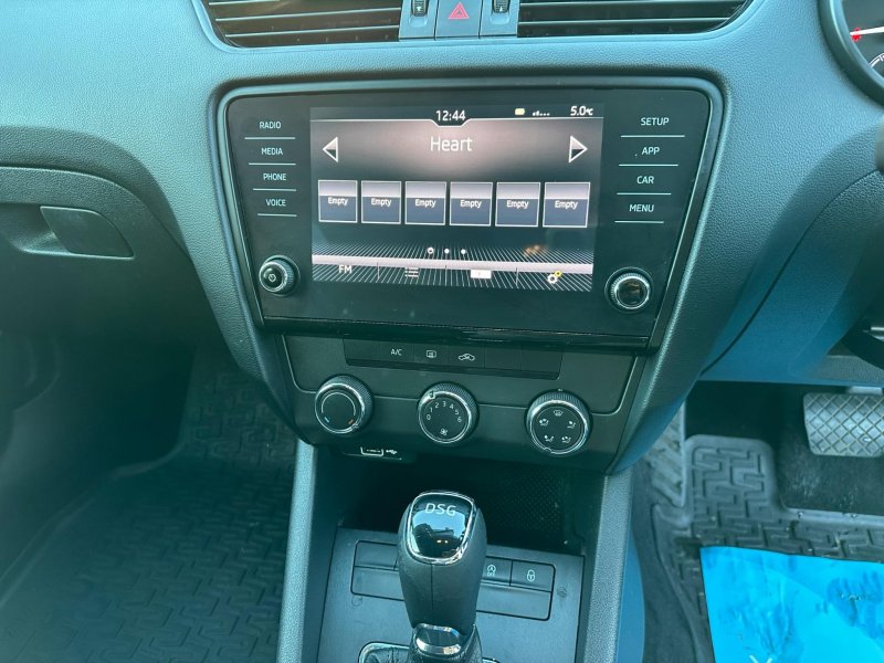 SKODA OCTAVIA