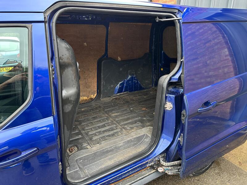 FORD TRANSIT CONNECT