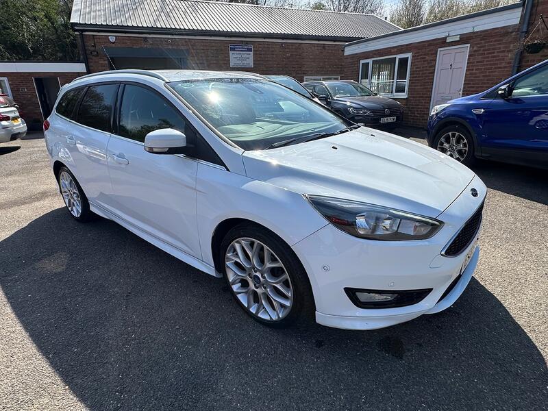 FORD FOCUS