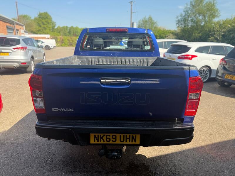 ISUZU D-MAX