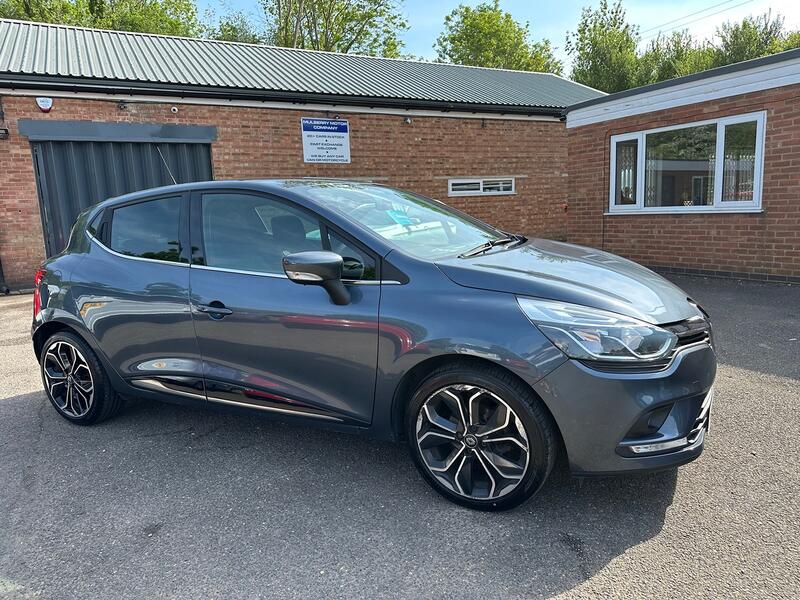 View RENAULT CLIO 0.9 Iconic TCe 90 MY18
