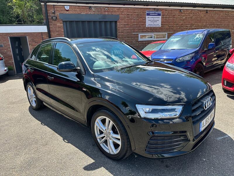 View AUDI Q3 2.0 TDI S line Quattro