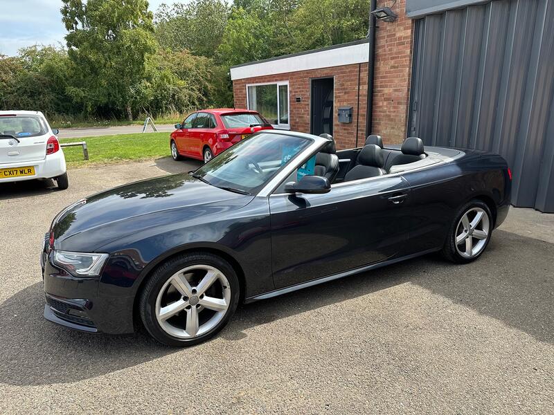 View AUDI A5 2.0 TDI S line