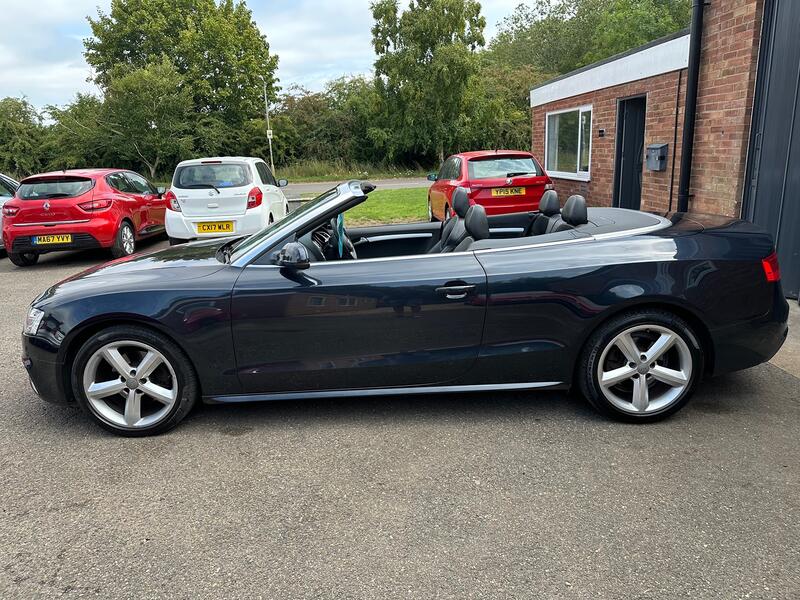 View AUDI A5 2.0 TDI S line