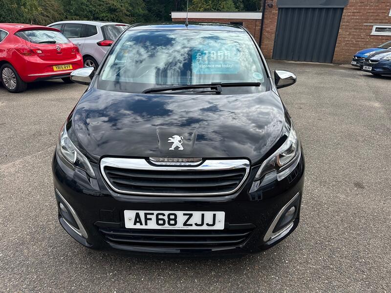 View PEUGEOT 108 1.0 Collection