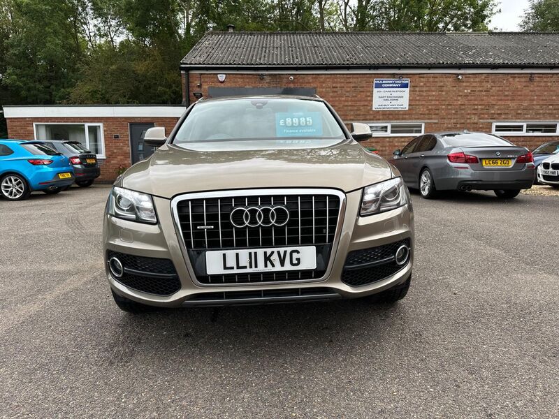 AUDI Q5