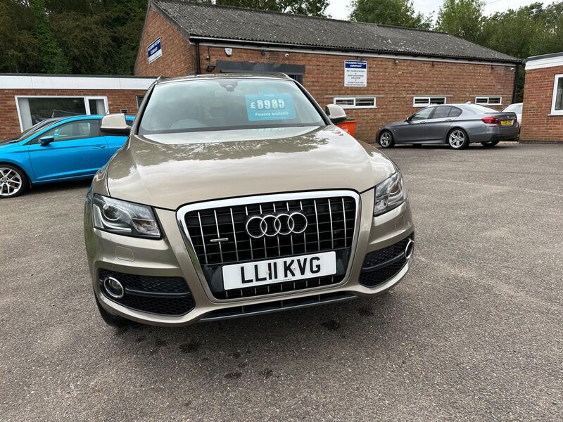 AUDI Q5